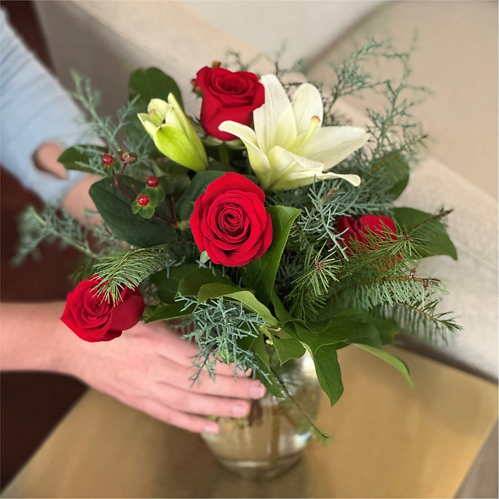 Glittering Lights Bouquet – ALBRIGHT'S INC, Columbus GA