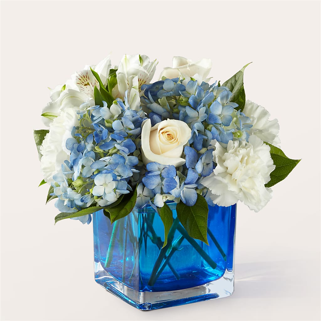 Soothing Waters Bouquet – ALBRIGHT'S INC, Columbus GA