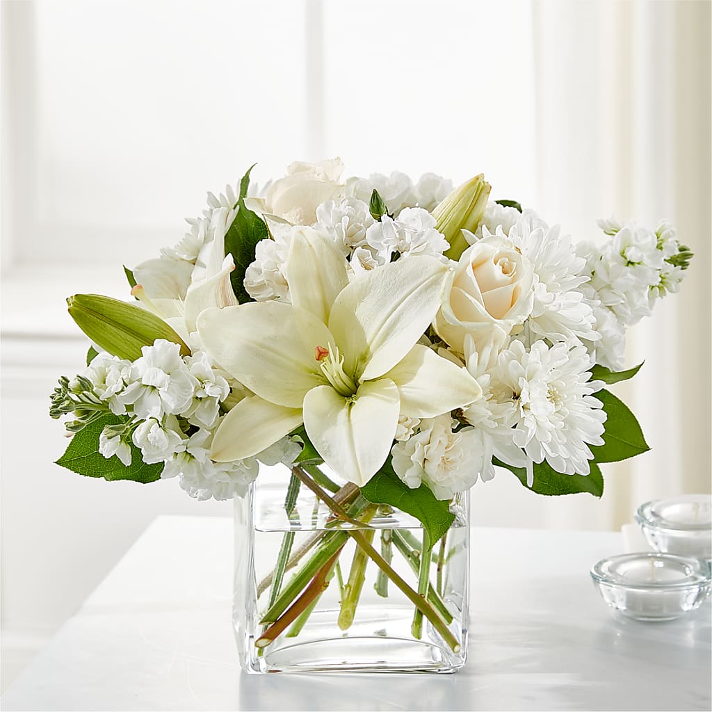 Gentle Breeze Bouquet – ALBRIGHT'S INC, Columbus GA