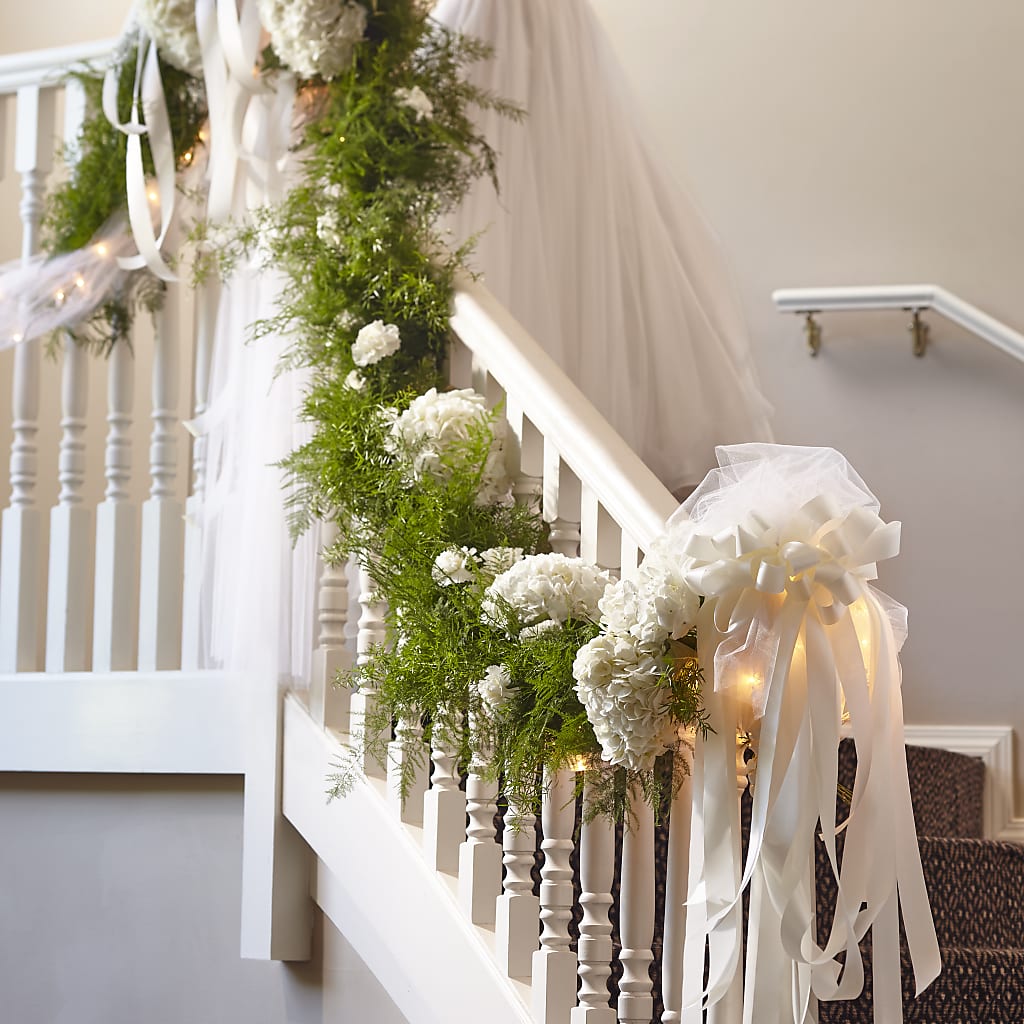 Champagne Dreams Garland – ALBRIGHT'S INC, Columbus GA