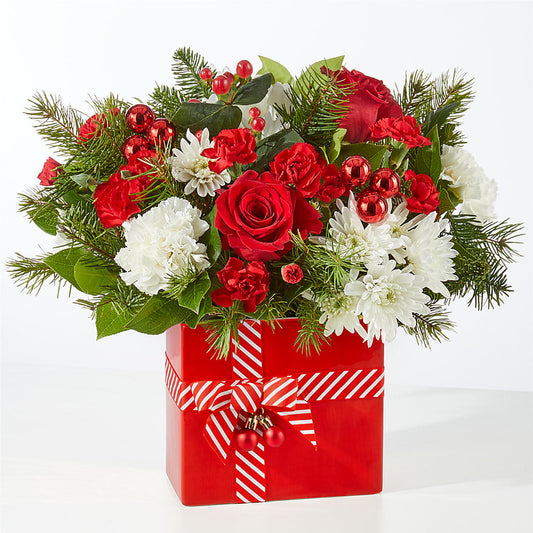 Presents Under the Tree Bouquet – ALBRIGHT'S INC, Columbus GA