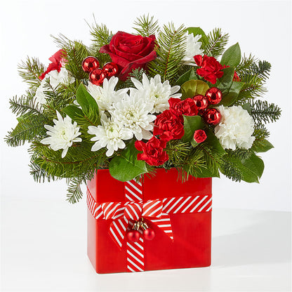 Presents Under the Tree Bouquet – ALBRIGHT'S INC, Columbus GA