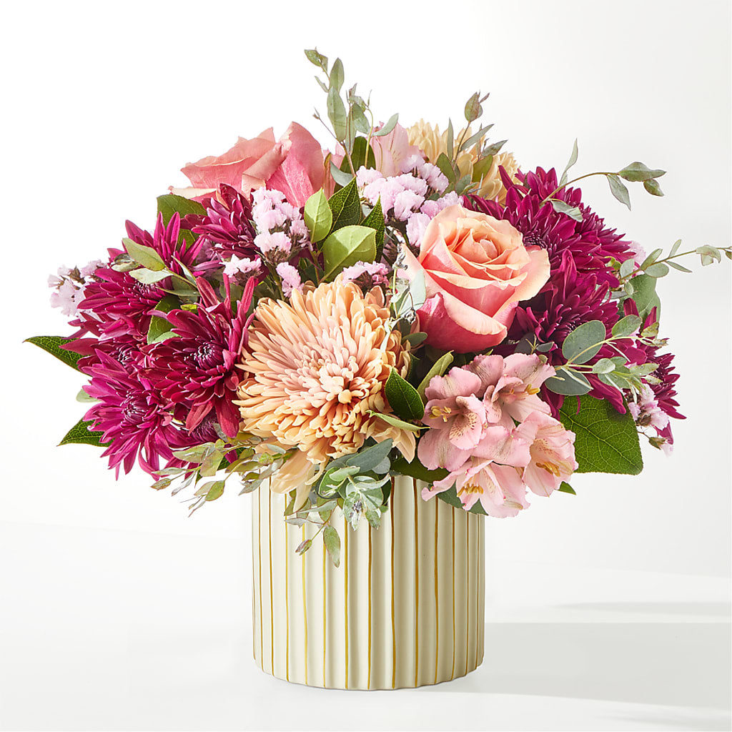 Berry Cobbler Bouquet with Ivory Vase – ALBRIGHT'S INC, Columbus GA